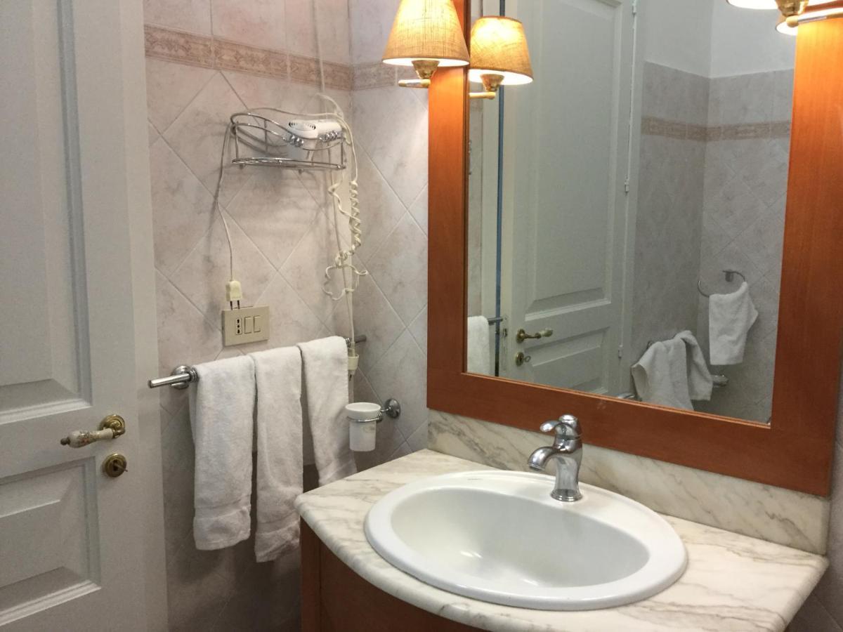 Crispi Accomodation B&B Κατάνια Εξωτερικό φωτογραφία